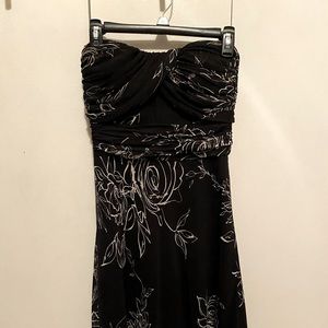 🖤 WHITE House BLACK Market Floral Ruched Strapless Cocktail Dress